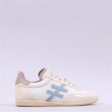 Another Trend Atenas Low Retro Trainer - White Sky